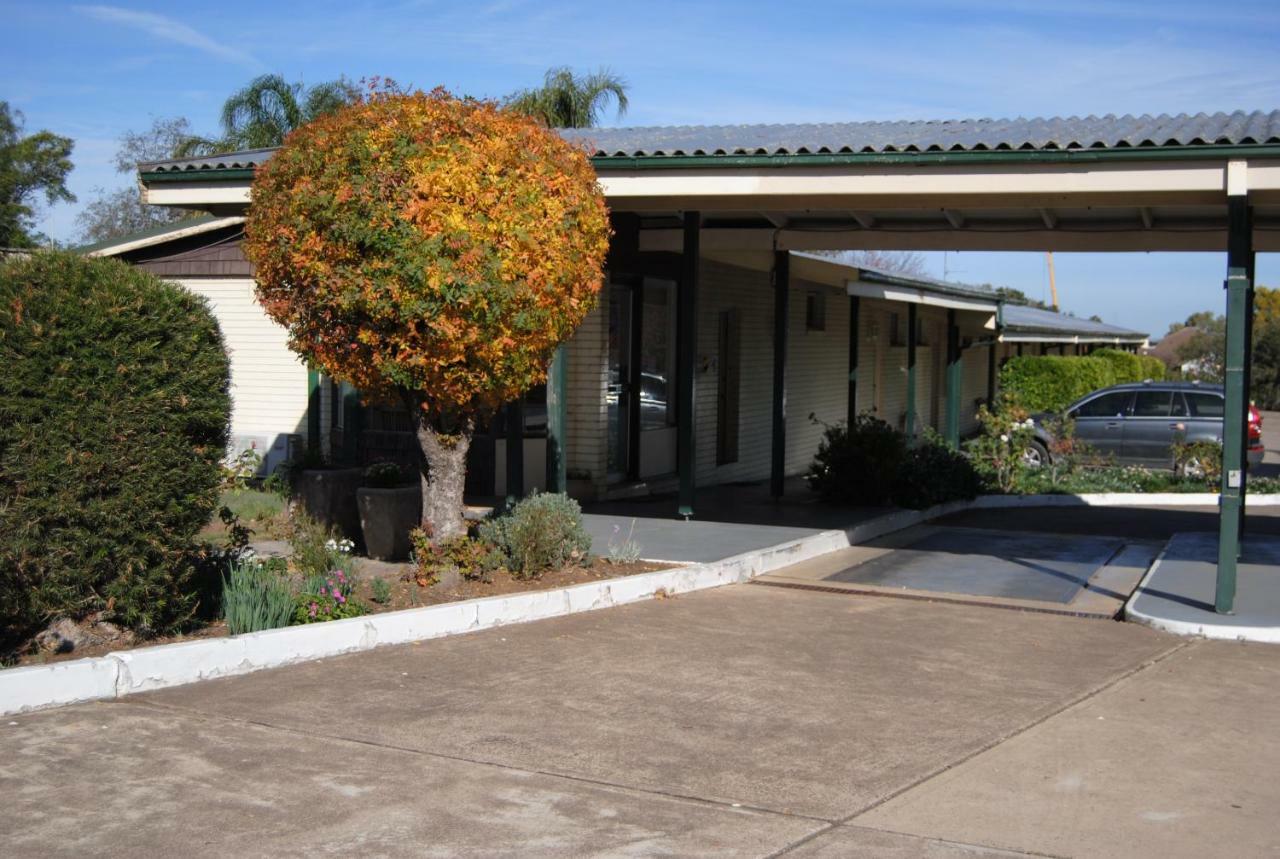 Airlie House Motor 3*